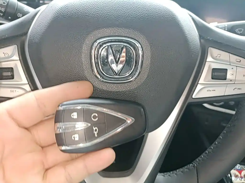 Changan Eado — миниатюра 9