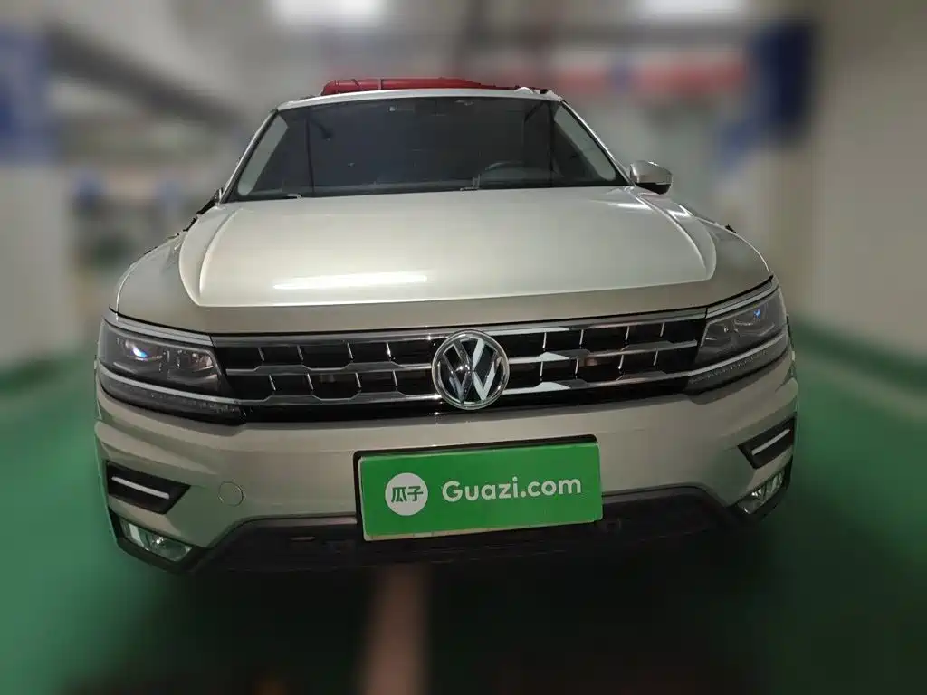 Volkswagen Tiguan L — миниатюра 23