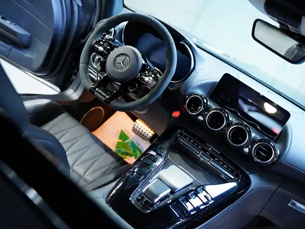 Mercedes-Benz AMG GT — миниатюра 43