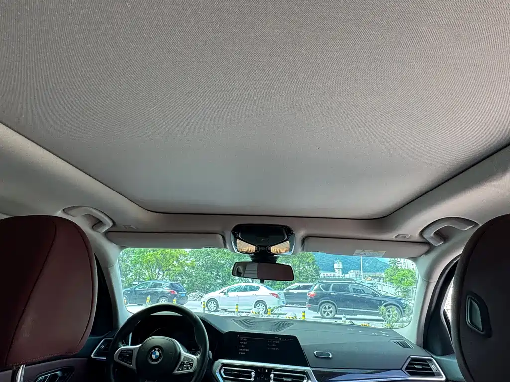 BMW 3 Series — миниатюра 10