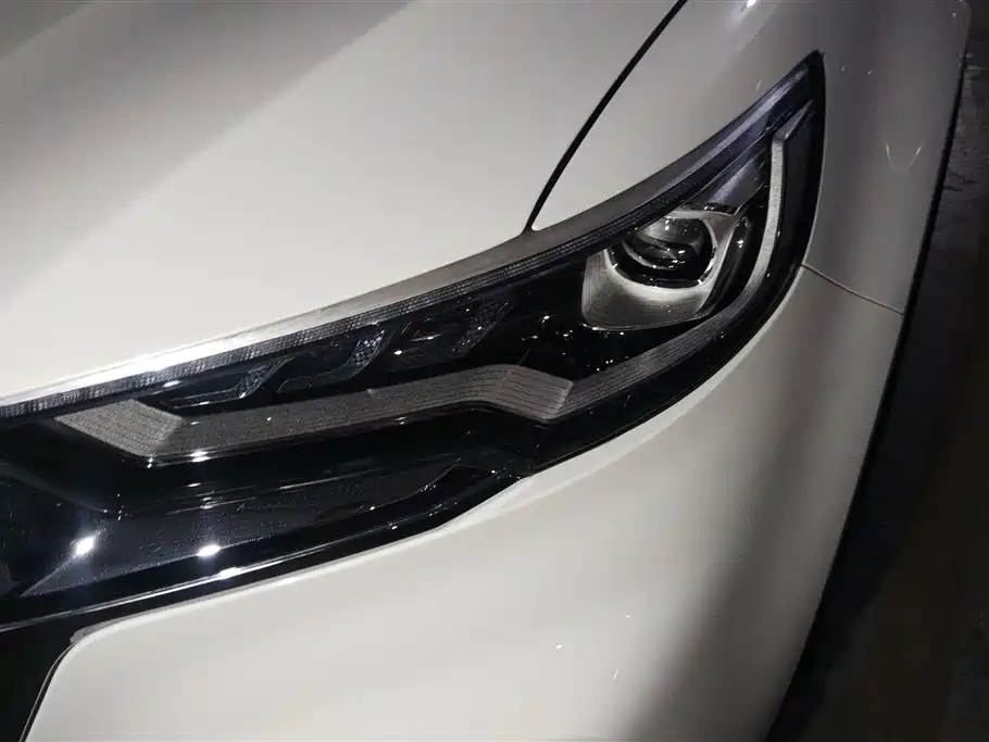Hongqi HS5 2019 2.0T