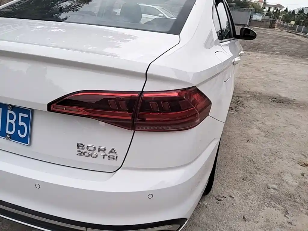 Volkswagen Bora — миниатюра 8