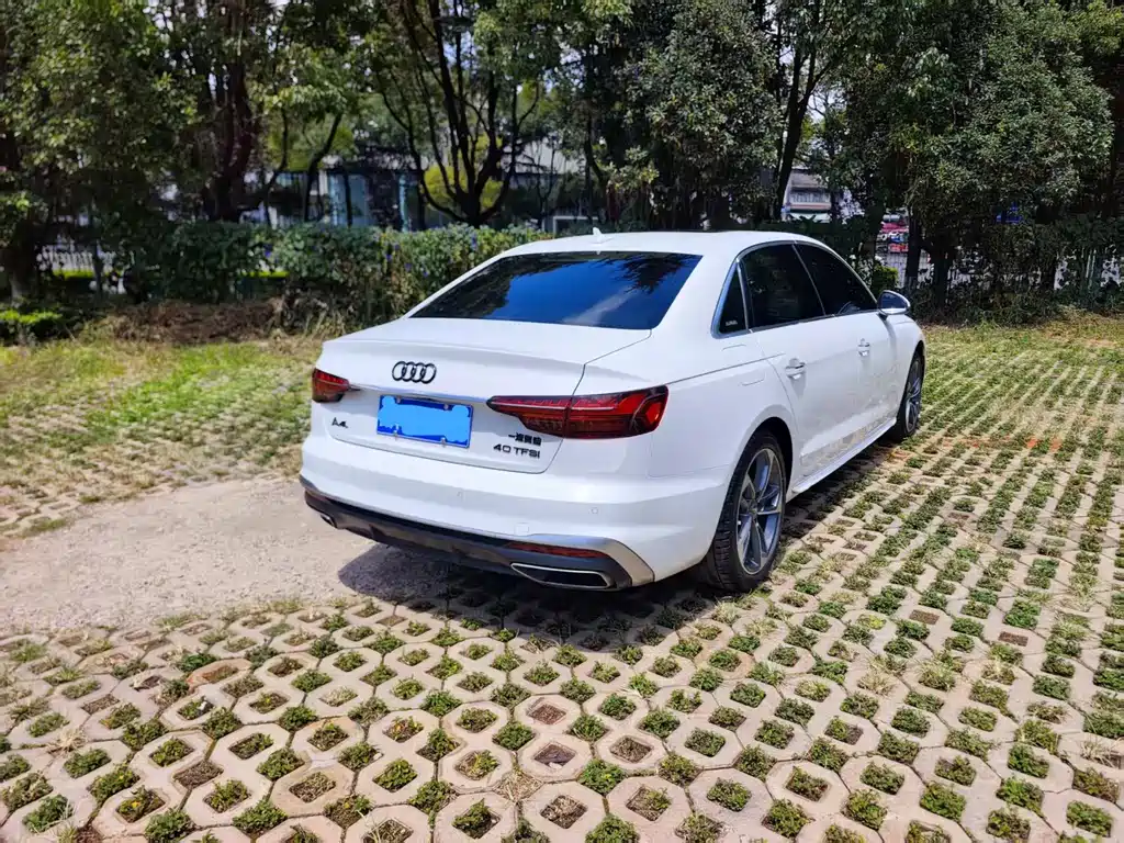 Audi A4L — миниатюра 11