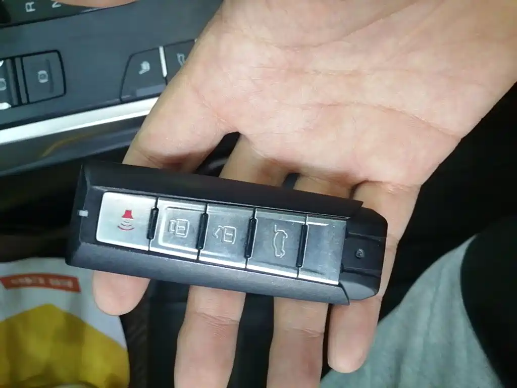 Wey Wey VV7 — миниатюра 9