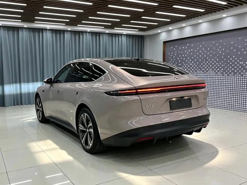 NIO ET5 — миниатюра 4