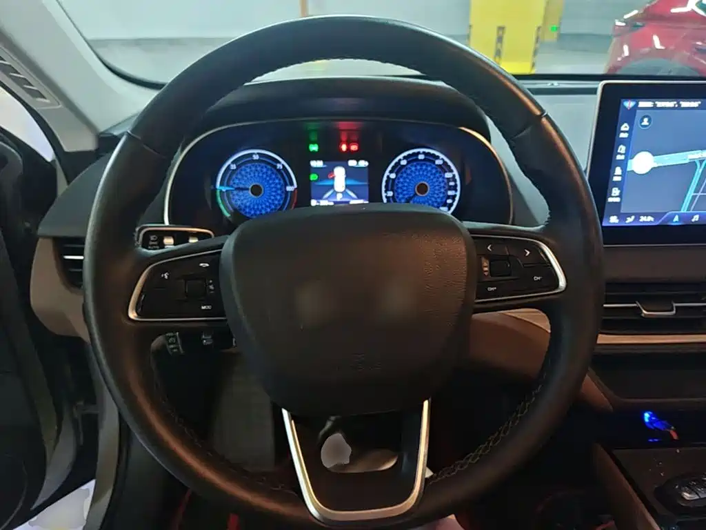 Hongqi Hongqi E-QM5 — миниатюра 11