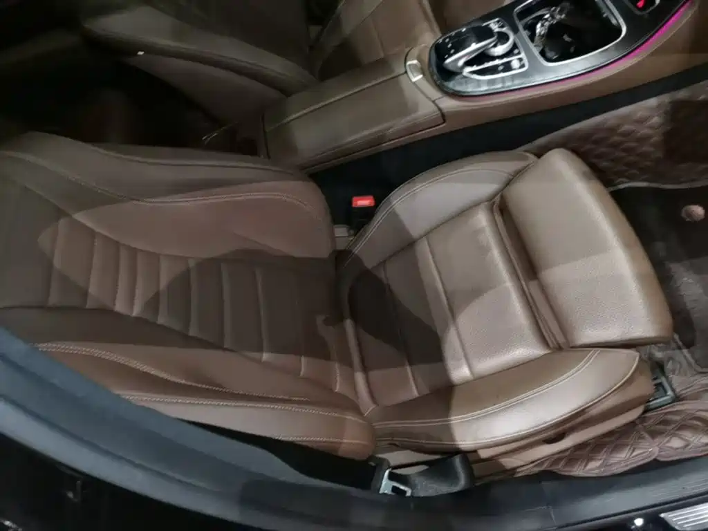 Mercedes-Benz E-Class — миниатюра 25