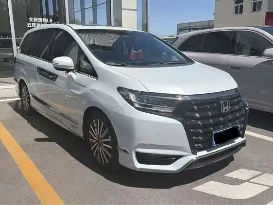 Honda Elysion — миниатюра 2