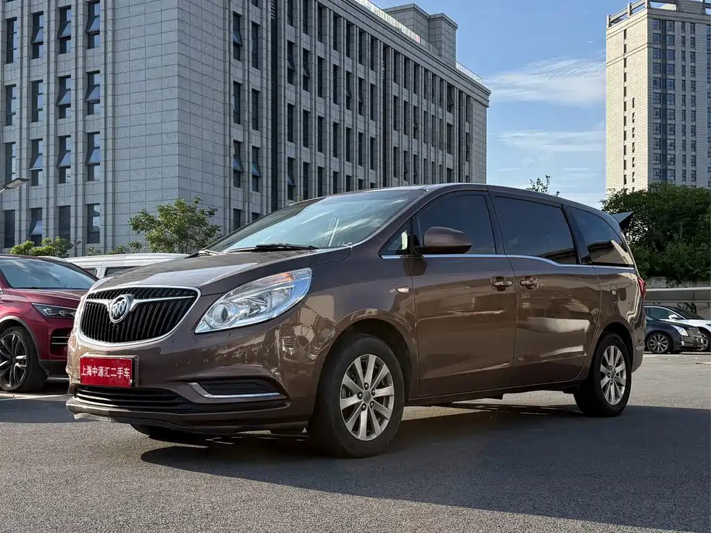 Buick GL8 — миниатюра 2