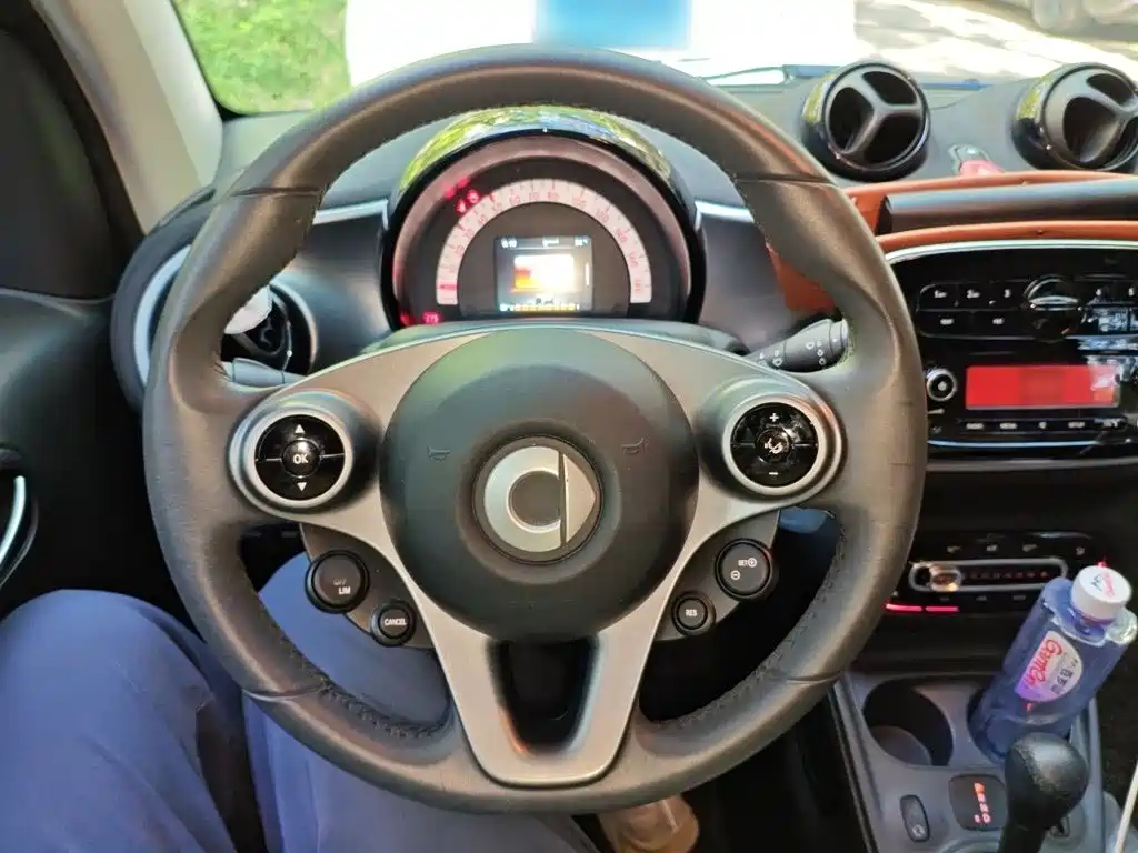 smart Smart Fortwo — миниатюра 3