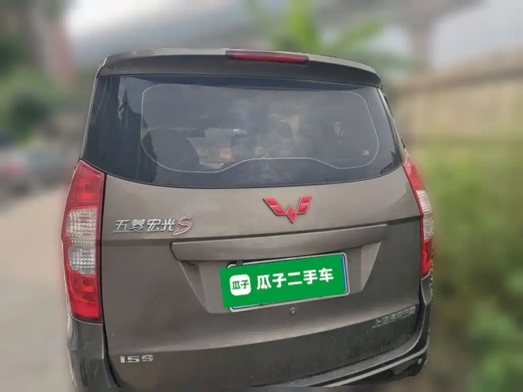 Wuling Hongguang — миниатюра 3