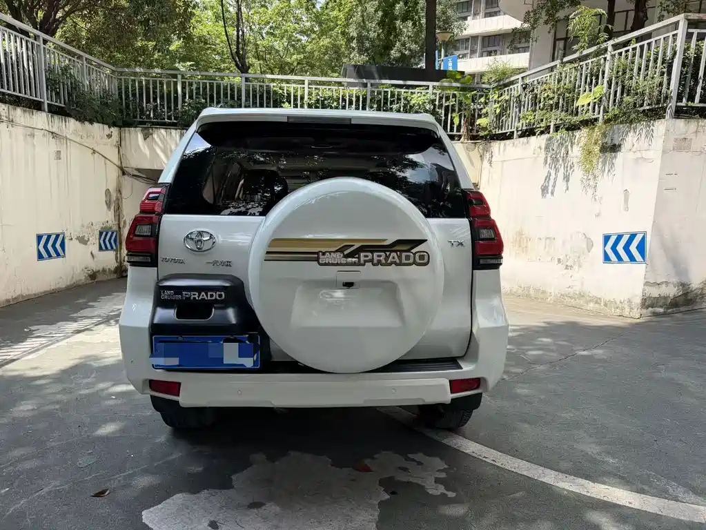 Toyota Prado — миниатюра 15