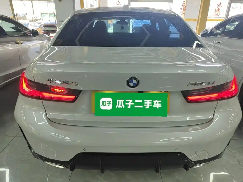 BMW 3 Series — миниатюра 6