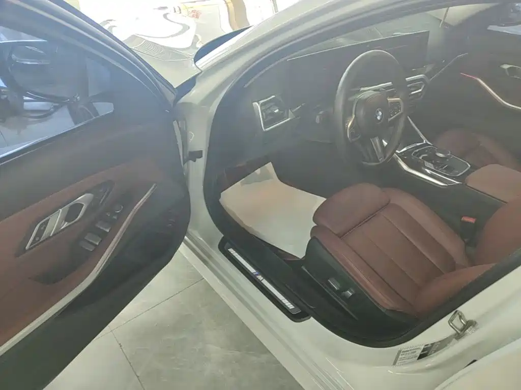 BMW 3 Series — миниатюра 16