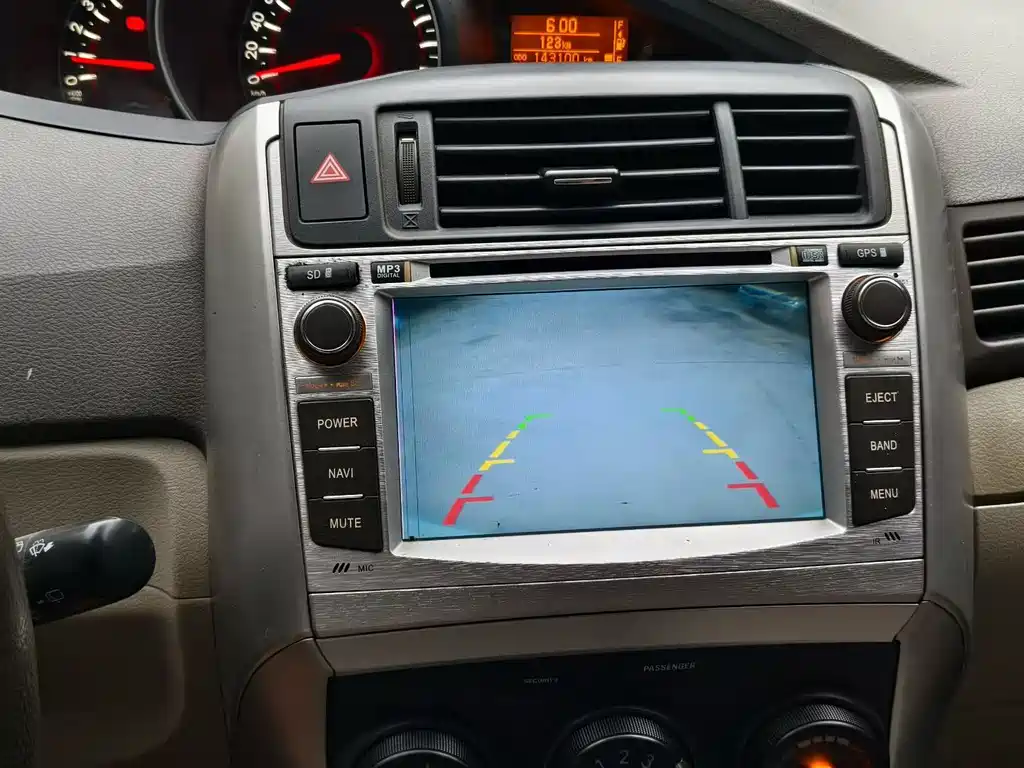 Toyota Verso — миниатюра 7
