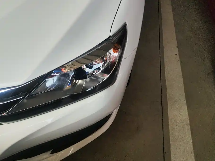 BYD F3 - фото 5