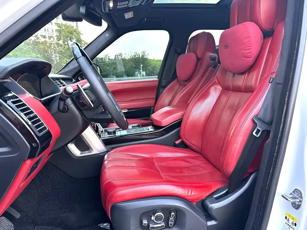 Land Rover Range Rover — миниатюра 7