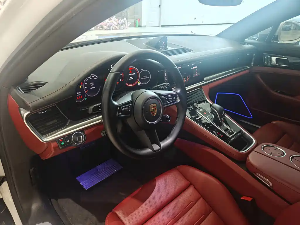 Porsche Panamera — миниатюра 3