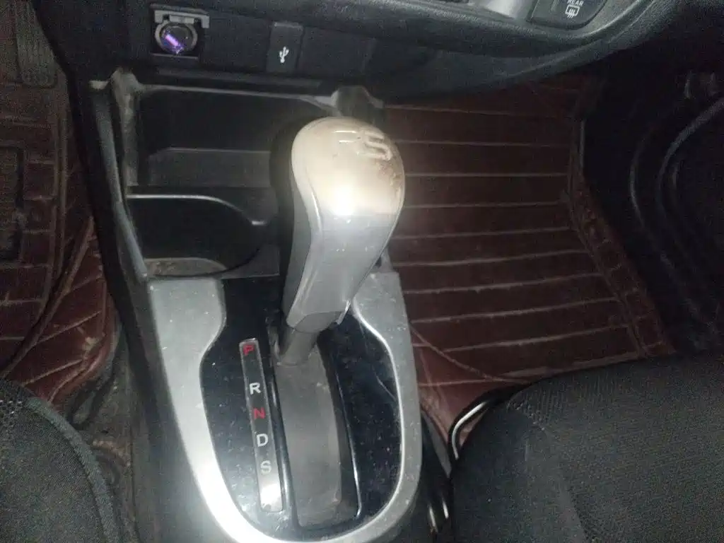 Honda Fit — миниатюра 10