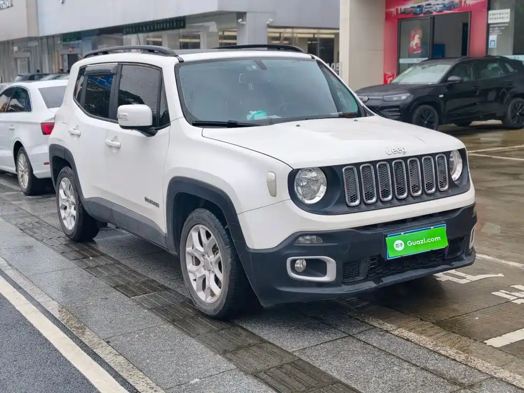 Jeep Renegade — миниатюра 8