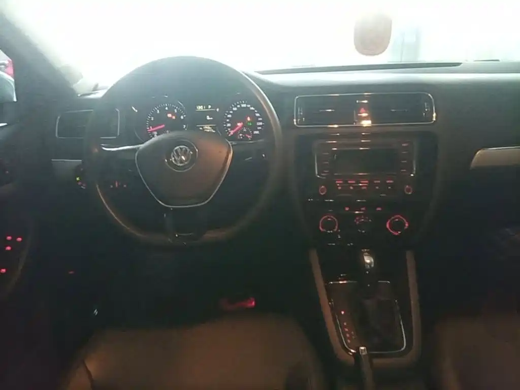 Volkswagen Sagitar — миниатюра 11