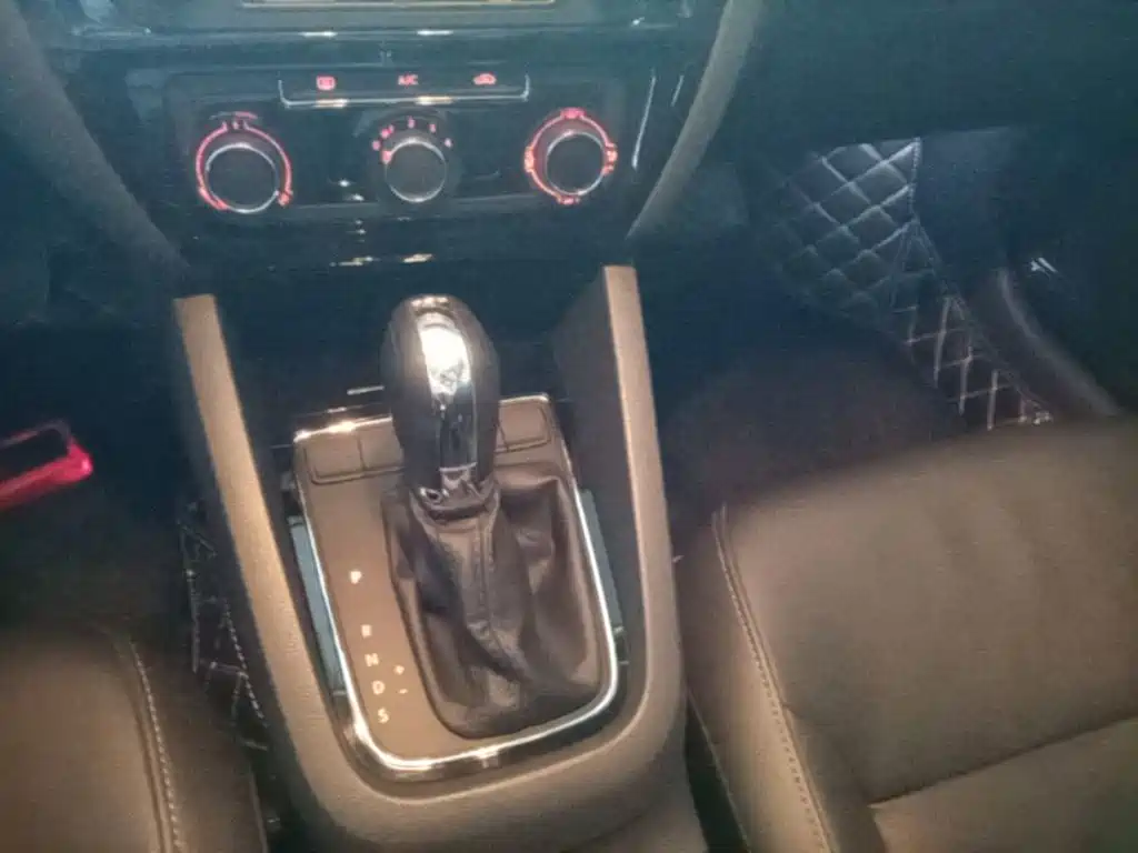 Volkswagen Sagitar — миниатюра 14