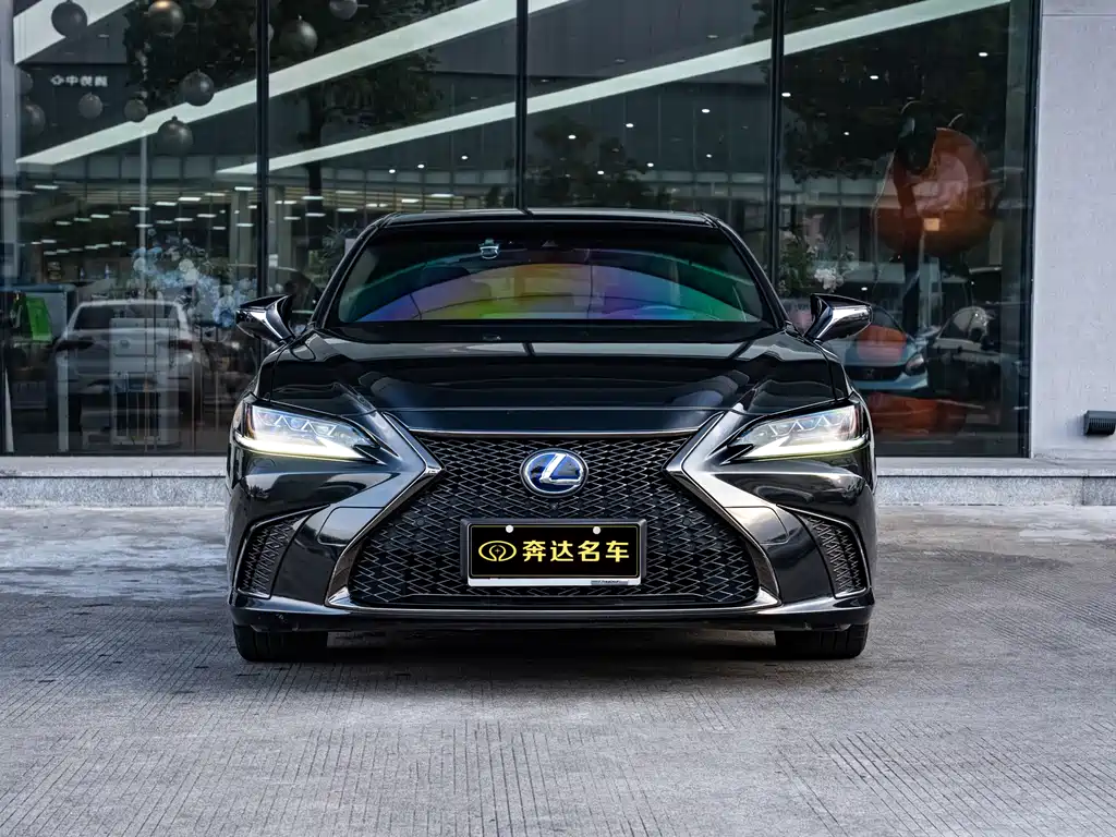 Lexus ES 2020 300h Executive