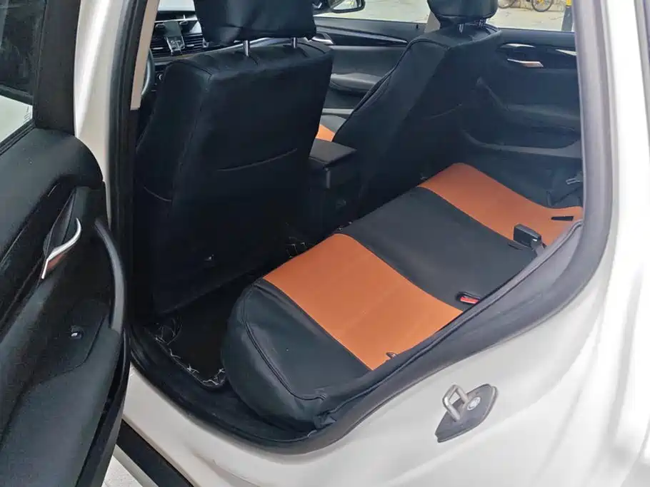 BMW X1 — миниатюра 11