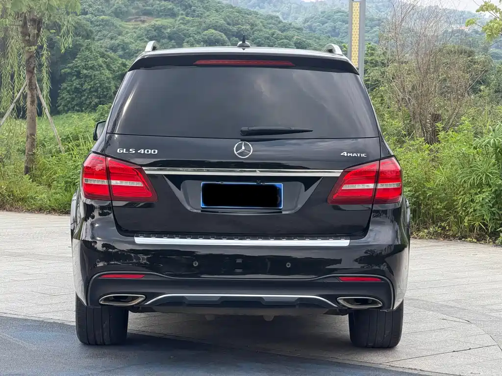 Mercedes-Benz GLS — миниатюра 19