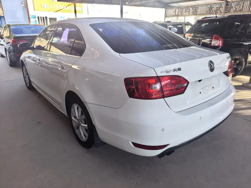 Volkswagen Sagitar — миниатюра 9