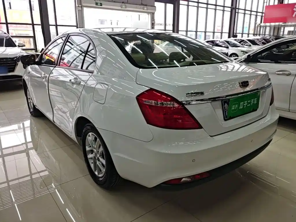 Geely Emgrand — миниатюра 5