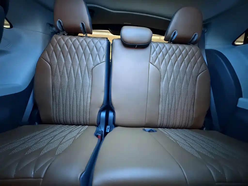 Toyota Sienna — миниатюра 16