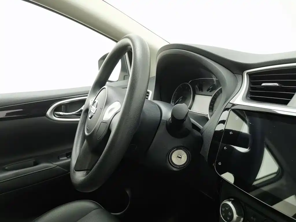 Nissan Sylphy — миниатюра 22
