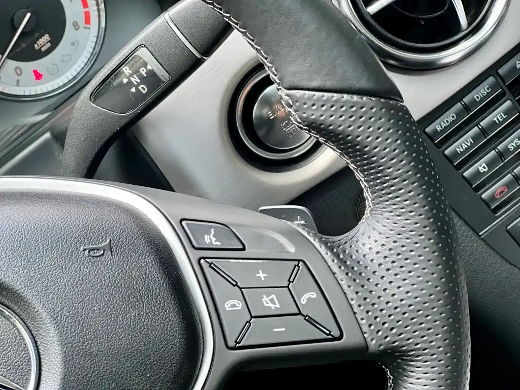 Mercedes-Benz GLK-Class — миниатюра 17
