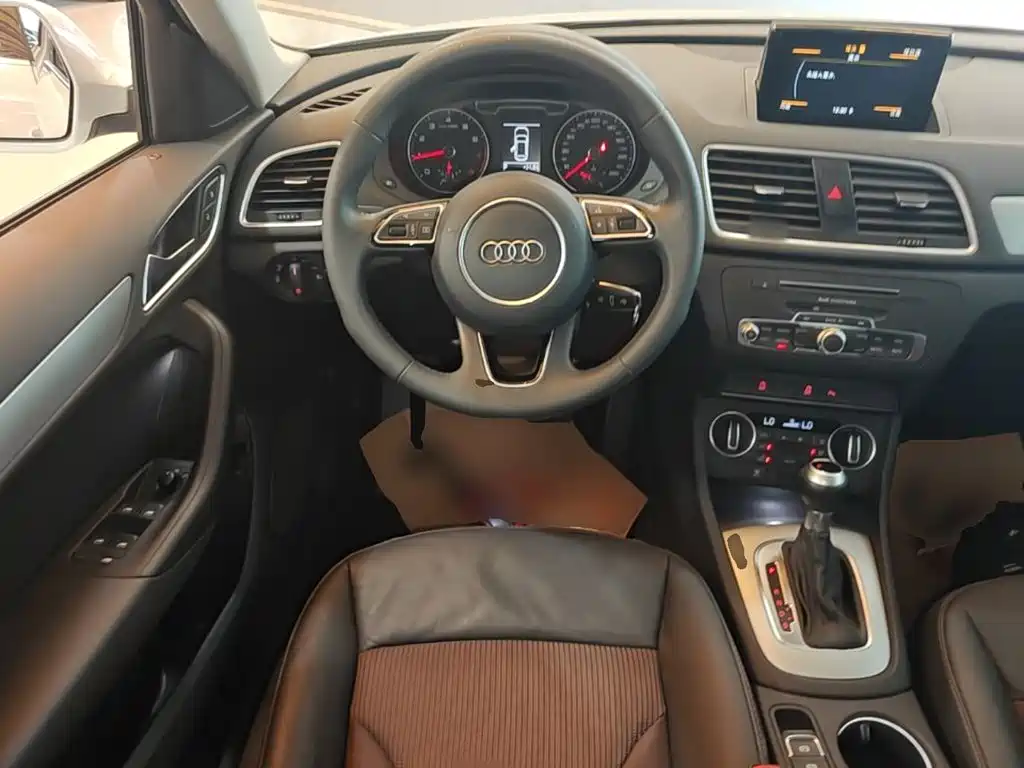 Audi Q3 — миниатюра 11