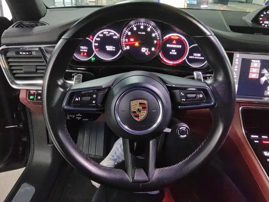 Porsche Panamera — миниатюра 15