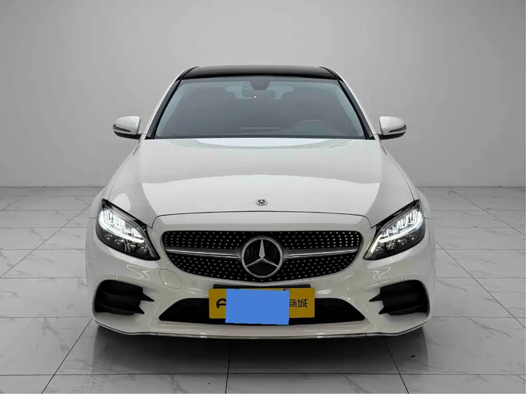 Mercedes-Benz C-Class — миниатюра 2