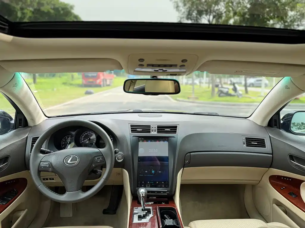 Lexus GS 2010 300