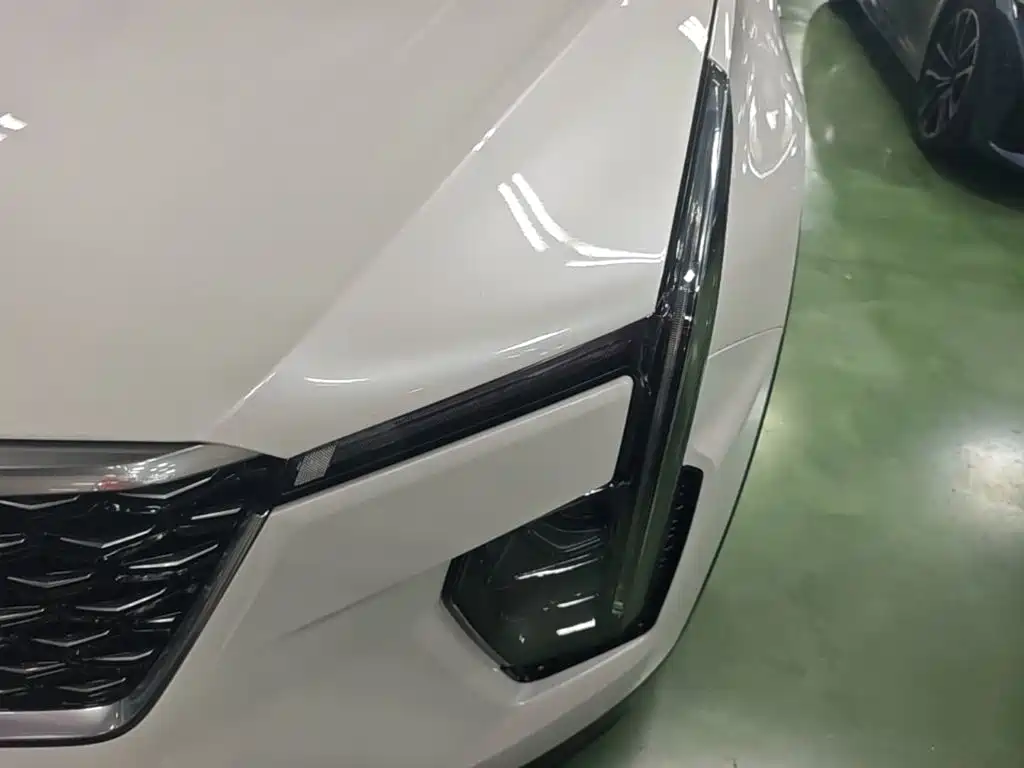 Cadillac XT4 — миниатюра 24