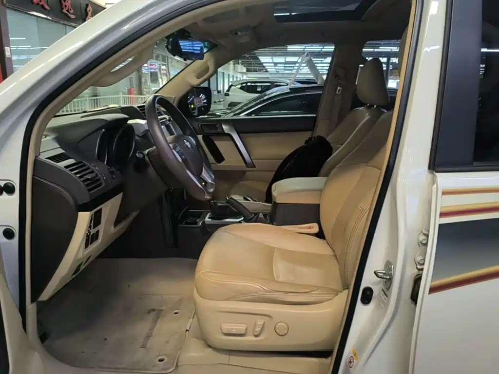 Toyota Prado — миниатюра 15