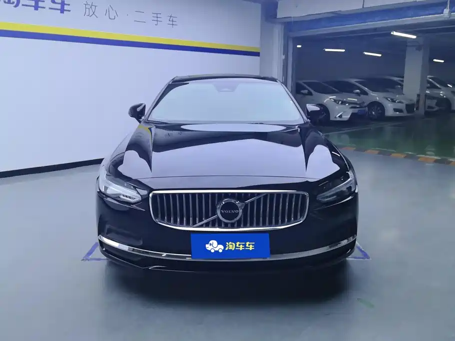 Volvo S90 — миниатюра 2