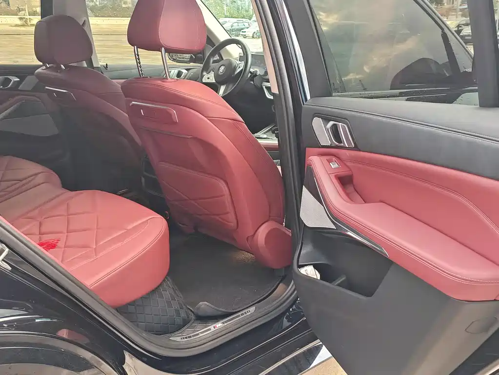 BMW X5 — миниатюра 7