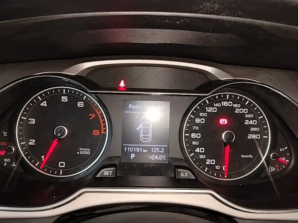 Audi A4L — миниатюра 12