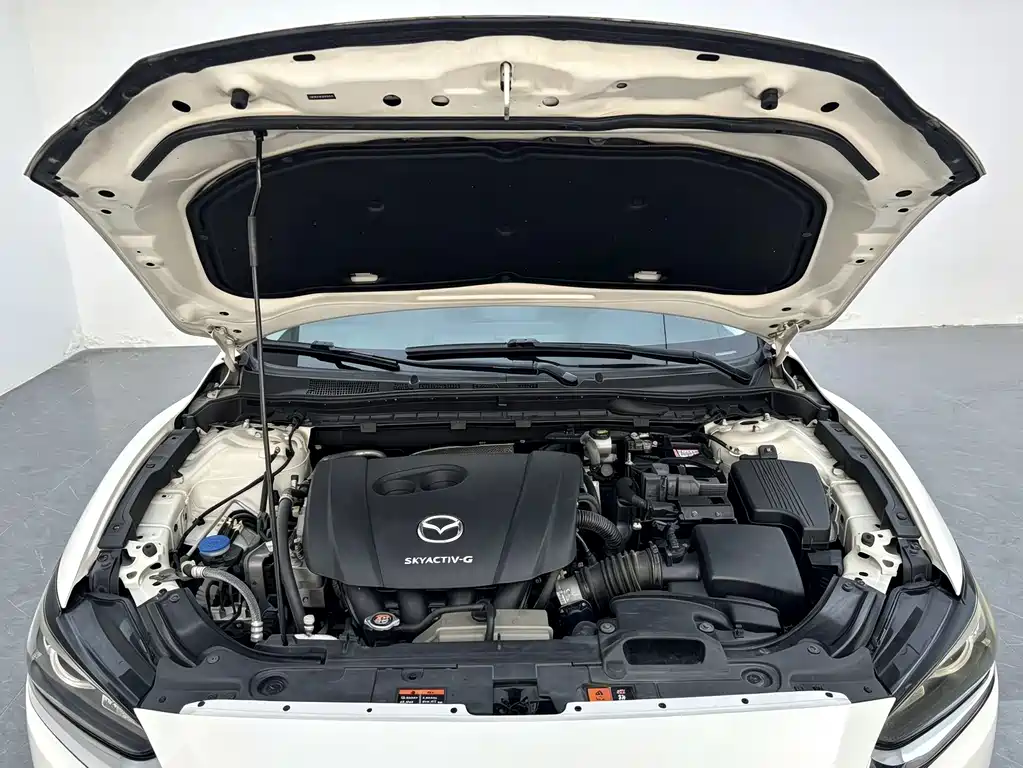 Mazda Atenza — миниатюра 4