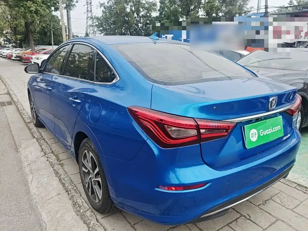 Changan Eado — миниатюра 5