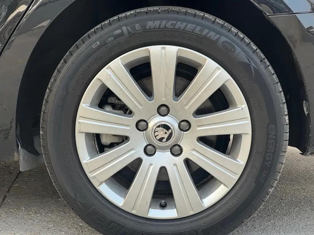 Skoda Superb — миниатюра 31