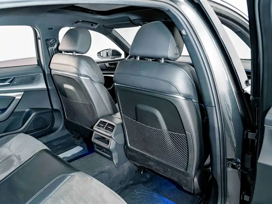 Audi A6L — миниатюра 18
