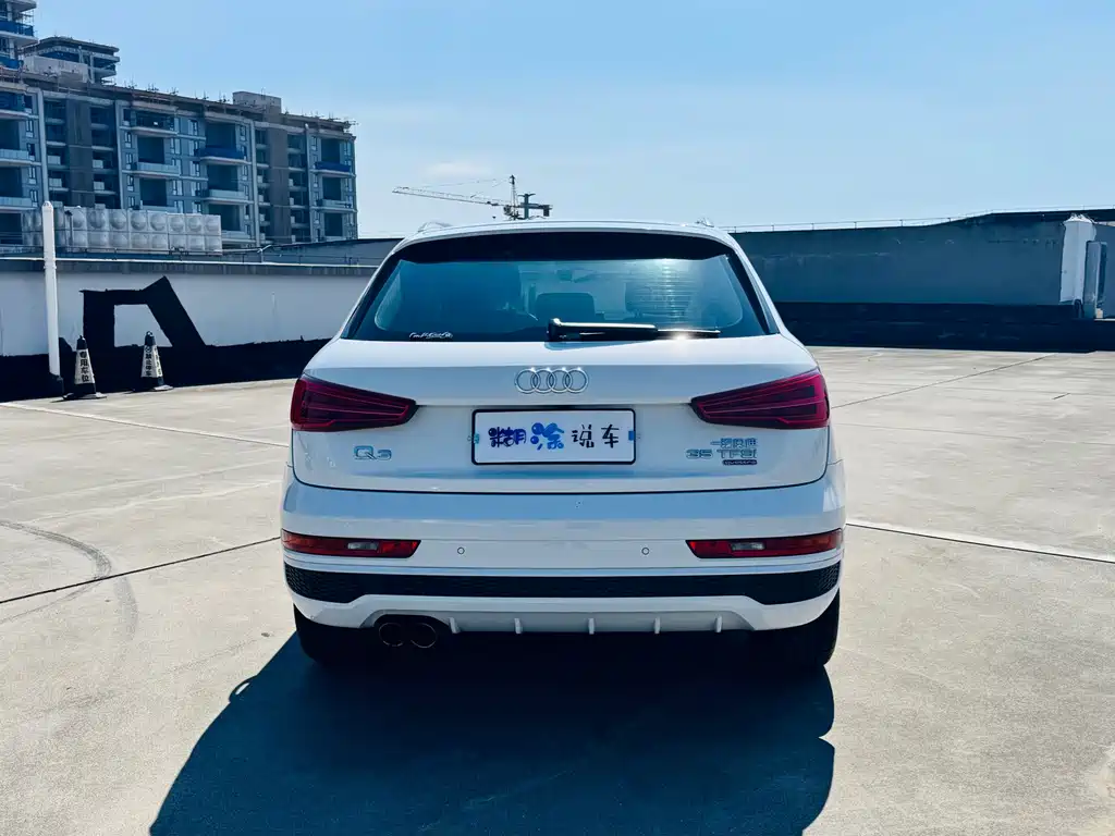 Audi Q3 — миниатюра 5