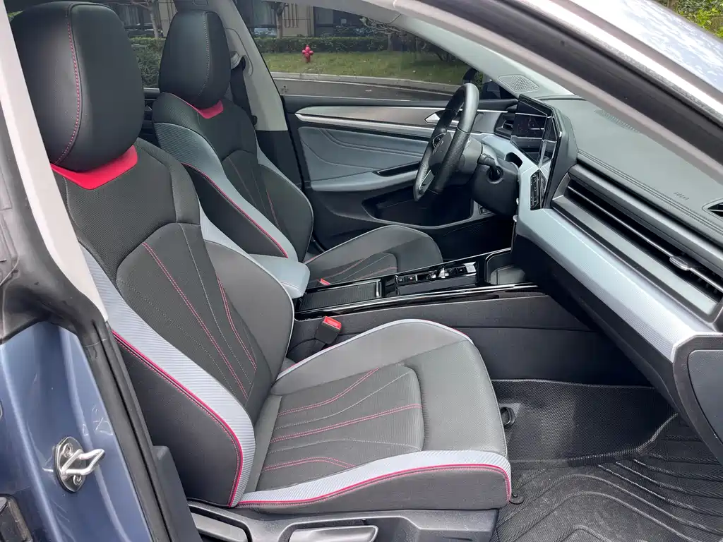 Volkswagen Lamando — миниатюра 11