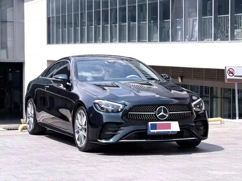 Mercedes-Benz E-Class (Import) — миниатюра 3